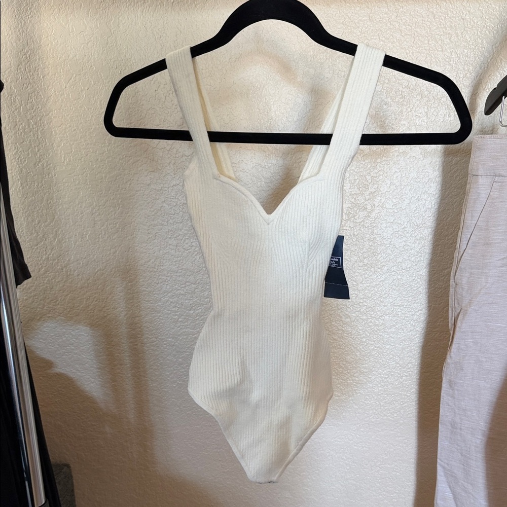 Abercrombie & Fitch Cream Ribbed Bodysuit